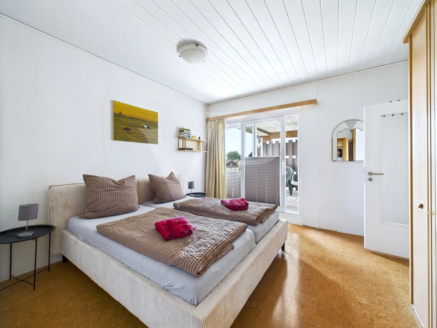 Nagyszerű helyen, Juist utcában - Hagyományos apartmanház eladó