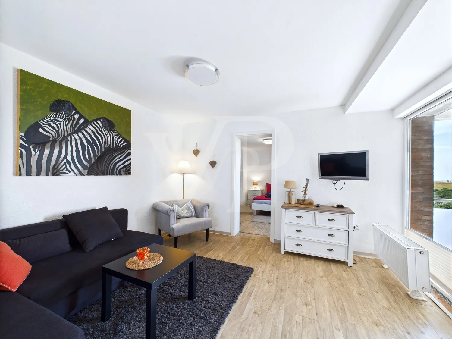 Nagyszerű helyen, Juist utcában - Hagyományos apartmanház eladó