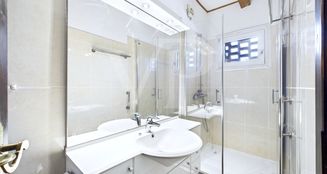 von_poll_real_estate_property_25335057_image_1