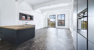 von_poll_real_estate_property_25335050_image_2