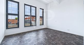 von_poll_real_estate_property_25335050_image_5