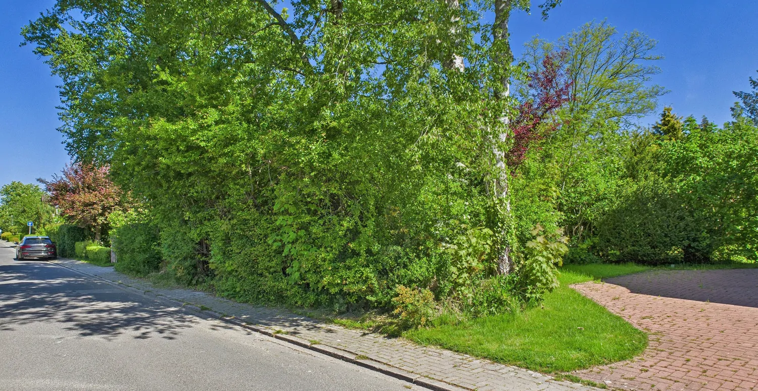 Hier können SIe Ihren Traum verwirklichen. Unbebautes Grundstück in zentraler Lage von Norden