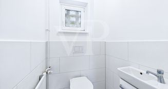 von_poll_real_estate_property_25335055_image_2