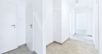 von_poll_real_estate_property_25335055_image_0
