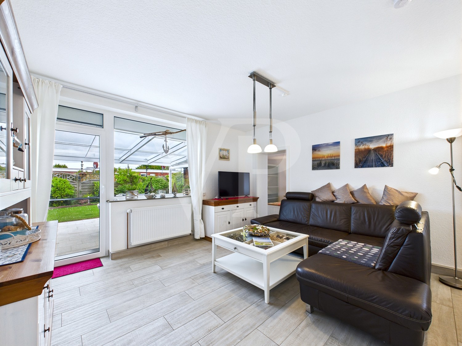 Wohnbereich mit Terrassenzugang