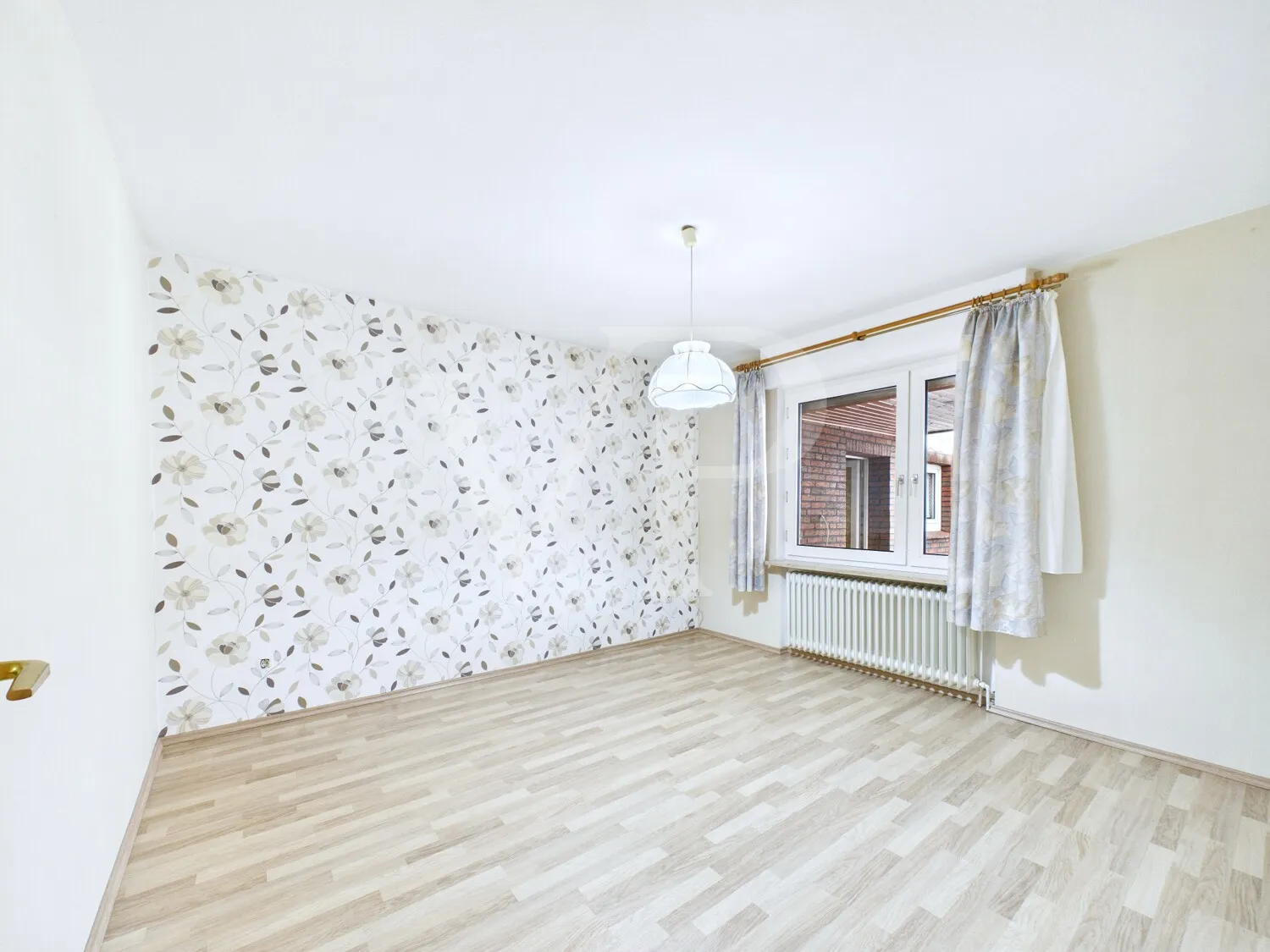 Schlafzimmer I EG