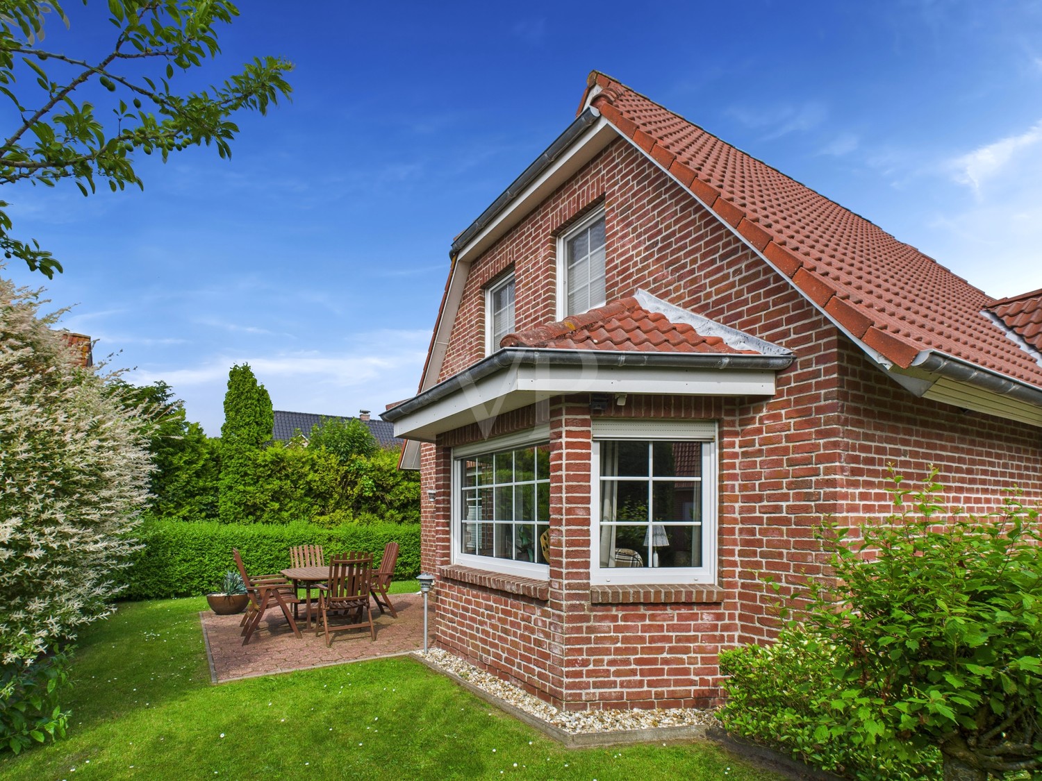Garten mit Terrasse 1