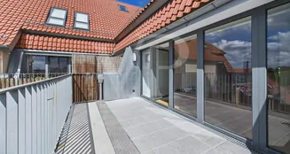 von_poll_real_estate_property_253350502_image_4