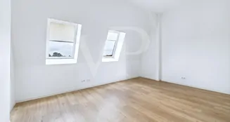 von_poll_real_estate_property_253350502_image_1