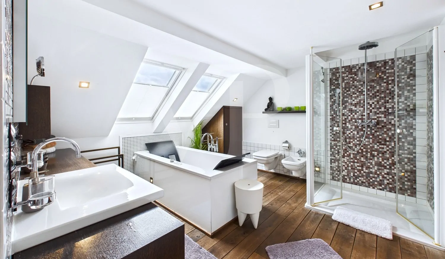 Badezimmer Haupthaus