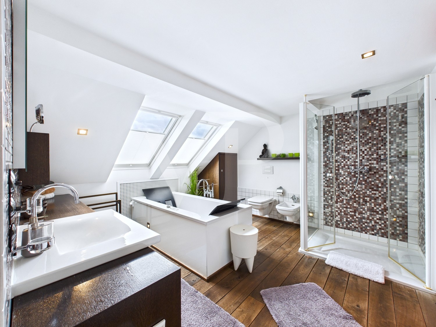 Badezimmer Haupthaus