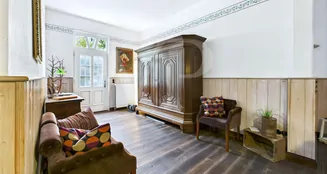 von_poll_real_estate_property_25210053_image_2