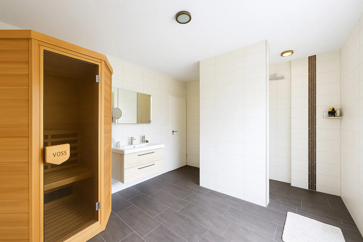 Privatwohnung Badezimmer