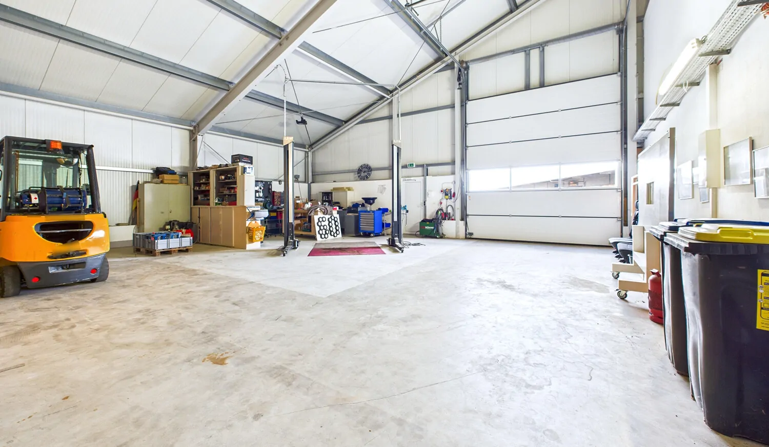 Lagerhalle / Werkstatt