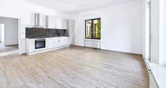 von_poll_real_estate_property_25335073_image_0