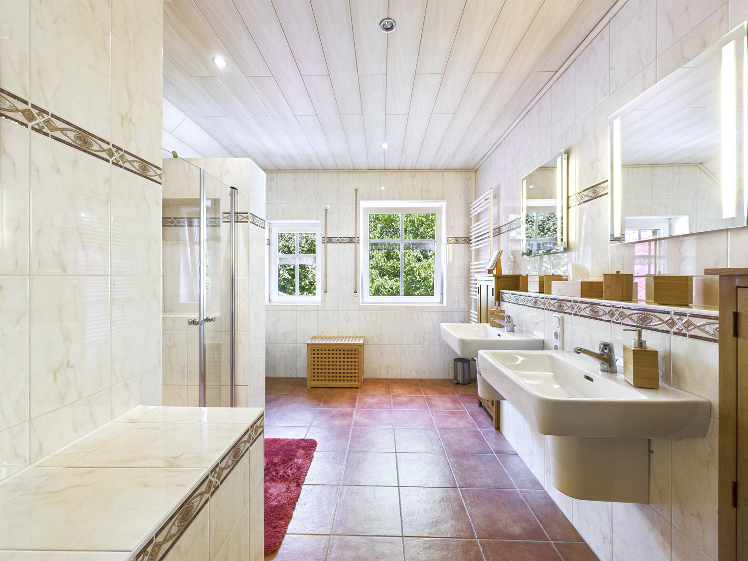 Badezimmer DG