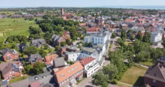 von_poll_real_estate_property_25335101_image_0