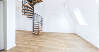 von_poll_real_estate_property_253350503_image_1