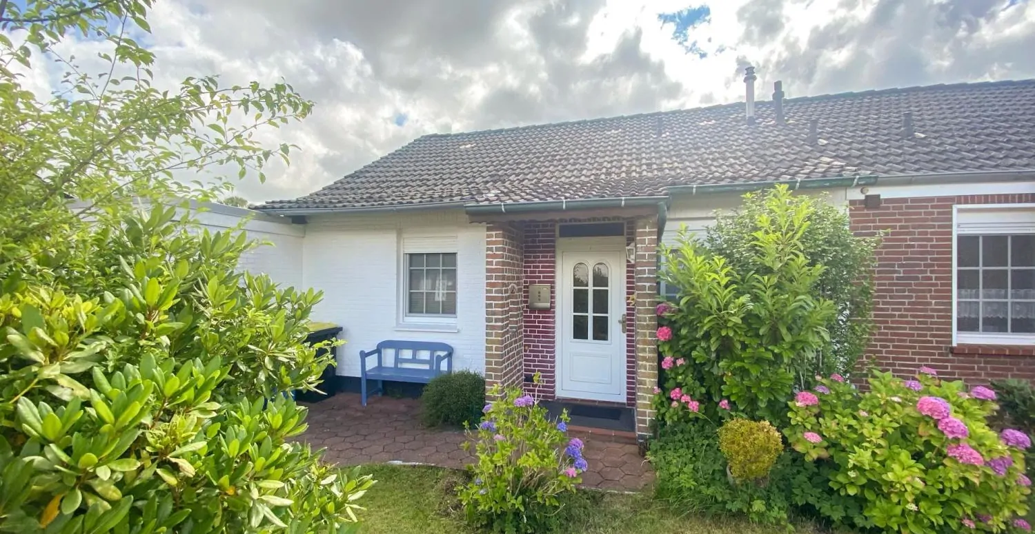 Heimvorteil - Gemütliche Bungalow-Doppelhaushälfte im Ferienpark Berum