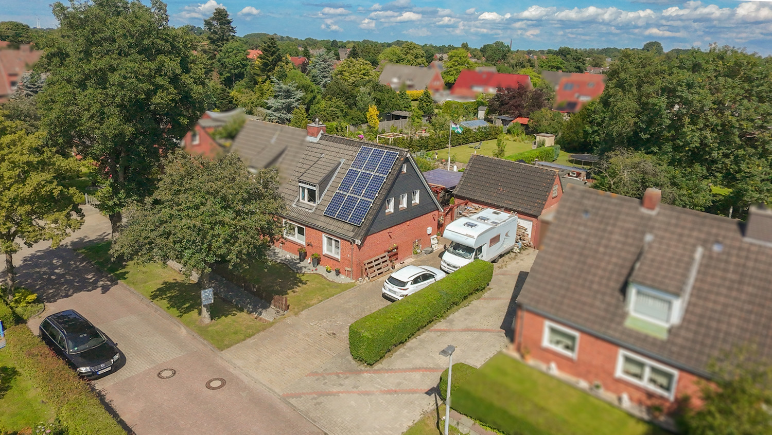 Doppelhaushälfte in bevorzugter Conrebbi-Lage – teilweise modernisiert & mit Photovoltaik