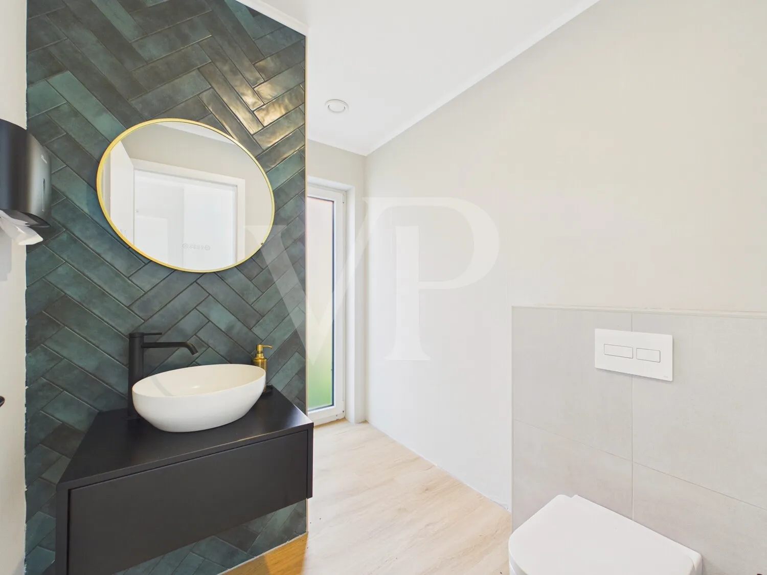 Badezimmer EG