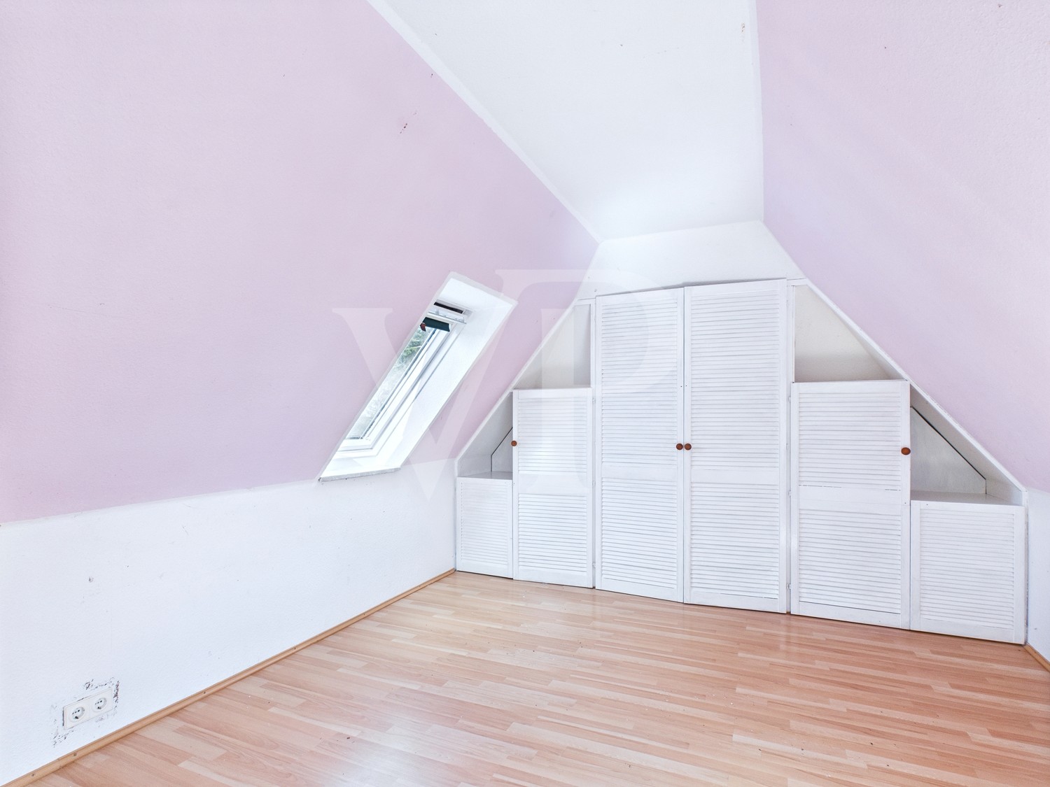 Schlafzimmer 1