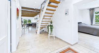 von_poll_real_estate_property_25418071_image_4