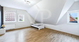 von_poll_real_estate_property_25335097_image_10