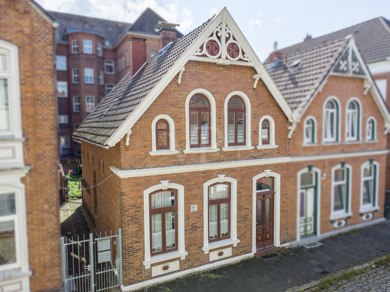 Saniertes Juwel mit zwei Wohneinheiten in Emder Innenstadt