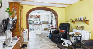 von_poll_real_estate_property_25210070_image_6