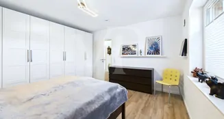 von_poll_real_estate_property_25418094_image_8