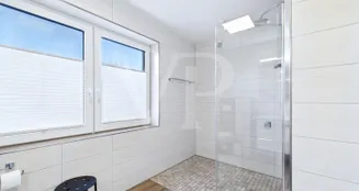 von_poll_real_estate_property_25418094_image_7