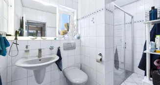 von_poll_real_estate_property_25418115_image_11