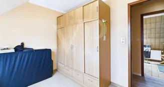 von_poll_real_estate_property_25418087_image_11