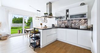 von_poll_real_estate_property_25335095_image_5