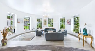 von_poll_real_estate_property_25210088_image_9