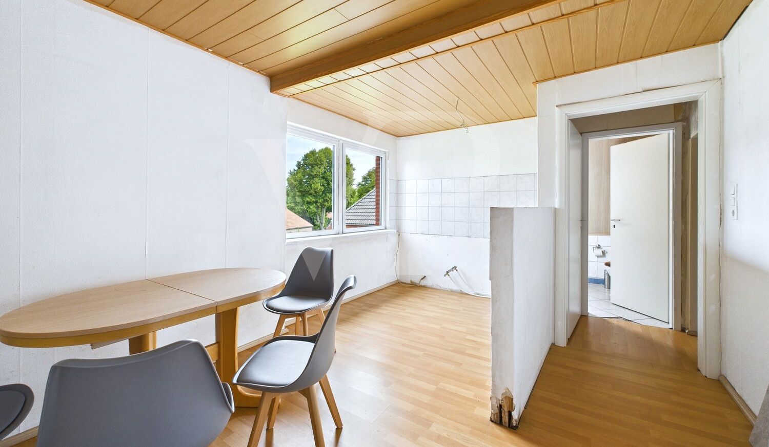 Küche / Esszimmer OG