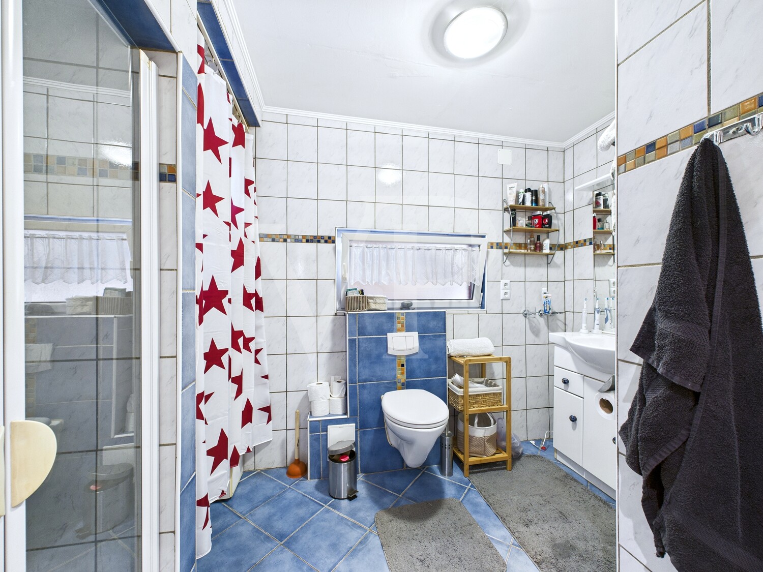 Badezimmer EG