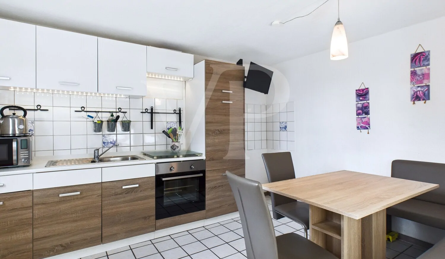 Küche und Essbereich