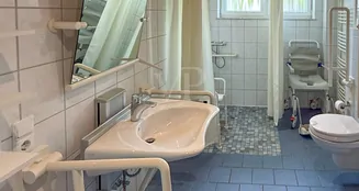 von_poll_real_estate_property_25361084_image_7