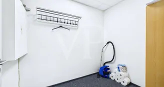 von_poll_real_estate_property_25335110_image_4