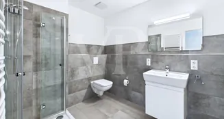 von_poll_real_estate_property_2533505010_image_6