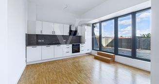 von_poll_real_estate_property_2533505010_image_0