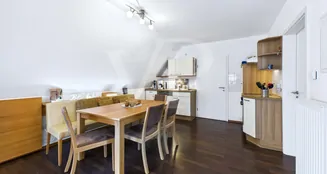 von_poll_real_estate_property_25361074_image_1