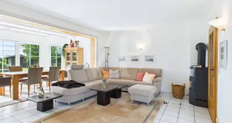 von_poll_real_estate_property_25361081_image_1