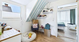 von_poll_real_estate_property_25335124_image_8