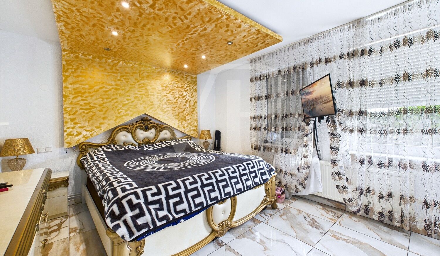 Schlafzimmer II