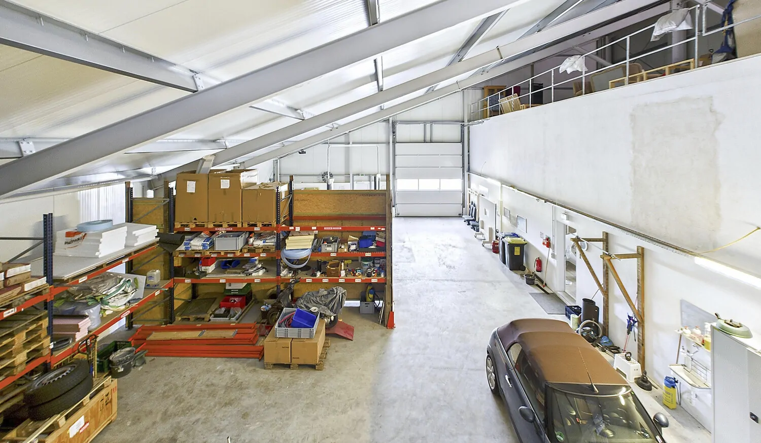 Lagerhalle / Werkstatt