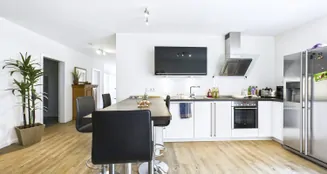 von_poll_real_estate_property_252100781_image_22