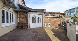 von_poll_real_estate_property_25335129_image_11